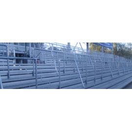 Permanente og demonterbare tribuner Permanente og demonterbare tribuner