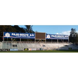 Permanente og demonterbare tribuner Permanente og demonterbare tribuner